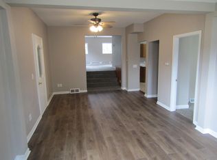 767 S Grandview Ave, Dubuque, IA 52003