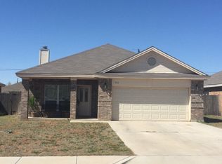 711 SW 8th St, Andrews, TX 79714