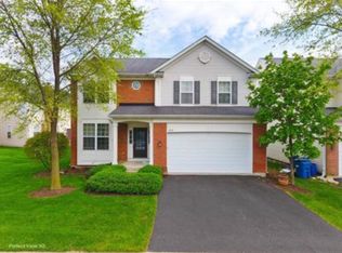 2131 W Silverleaf Ln, Addison, IL 60101