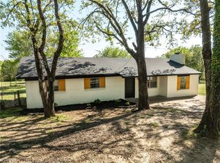 809 Canterbury Dr, Alma, AR 72921