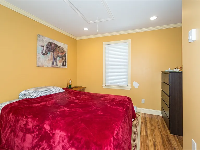 26 Pine St #26 — Photo 7