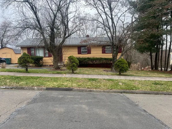 75 Hodder Drive, Hamden, CT 06514