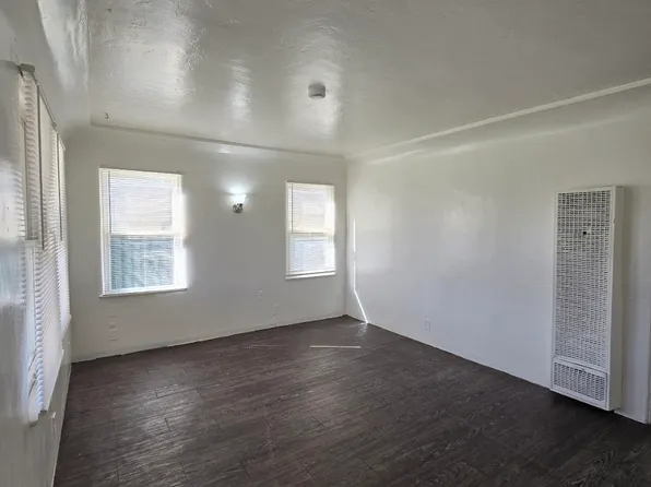 1329 E Terrace Ave, Fresno, CA 93704