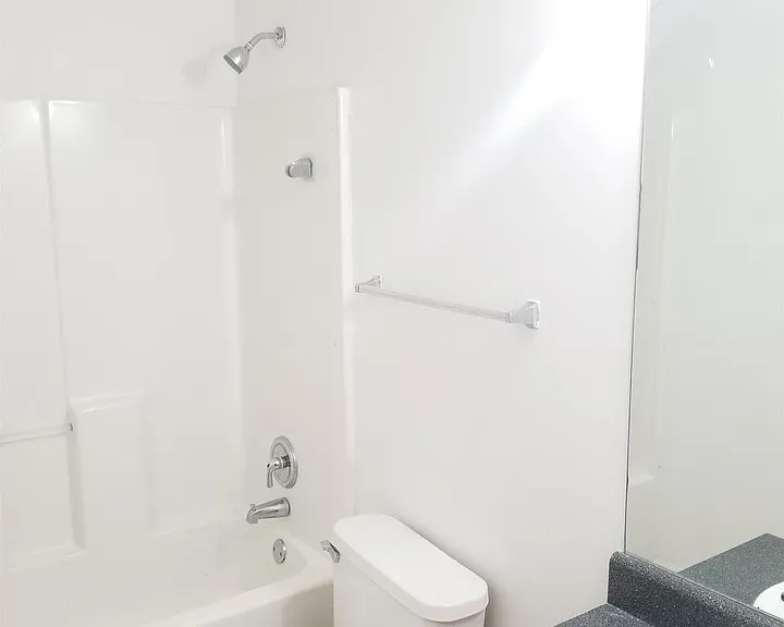 686 Morrow Rd — Photo 16
