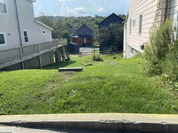 254 William Ave #F, Davis, WV 26260