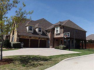 2nd image of 852 Cipriani Dr