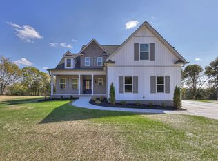 1935 Templow Rd, Bethpage, TN 37022