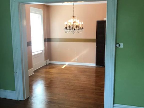 2nd image of 75 Pocantico St