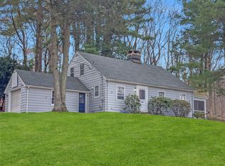 630 Quaker Rd, Chappaqua, NY 10514