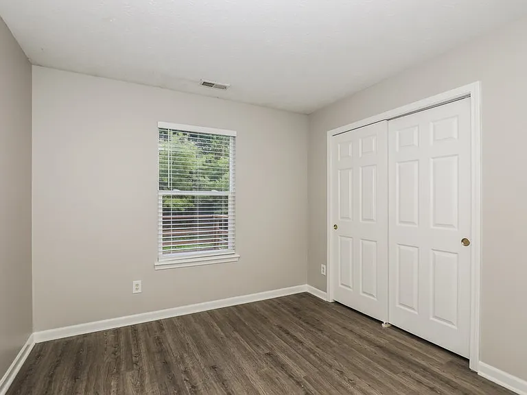 6439 Titania Dr — Photo 14