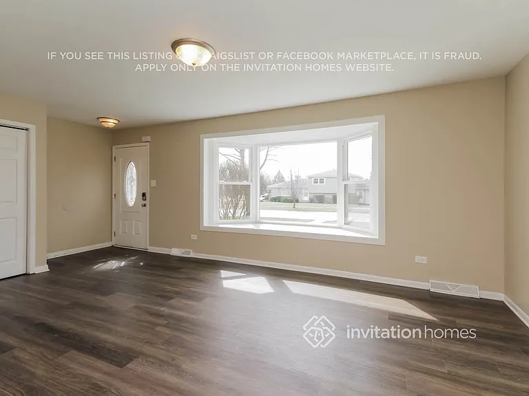 17342 Oriole Ave — Photo 7