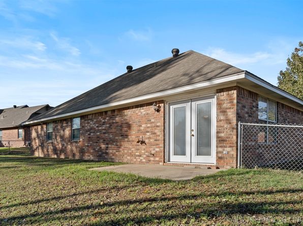 5405 Roadrunner Dr, Durant, OK 74701