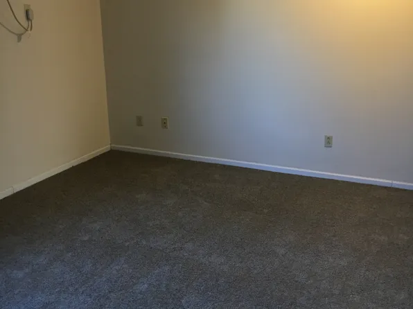 4049 Orchardale Ave #4, Canton, OH 44709