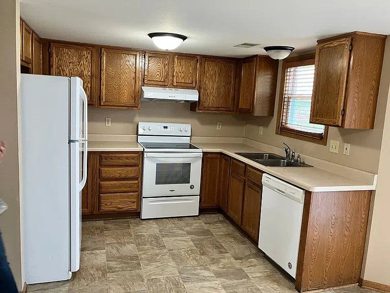 4 Unit at 5409-5415 45th Street. — Photo 5