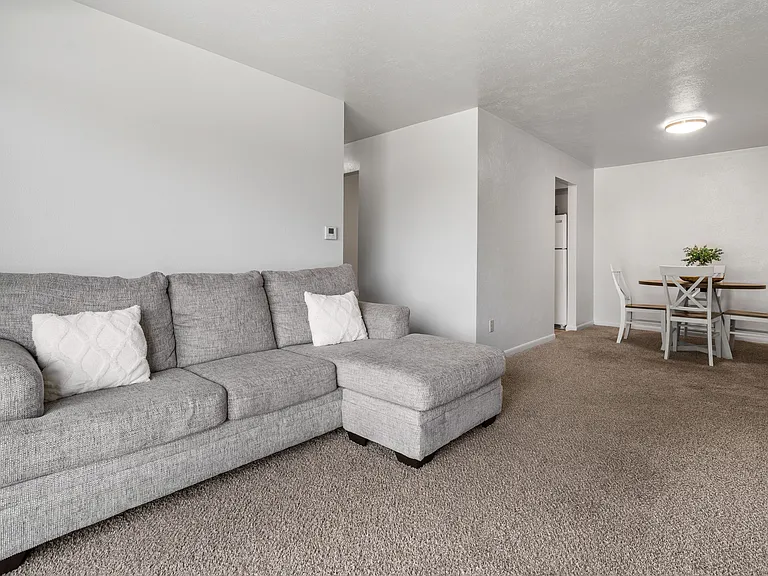 Creekside Terre Apartments — Photo 47