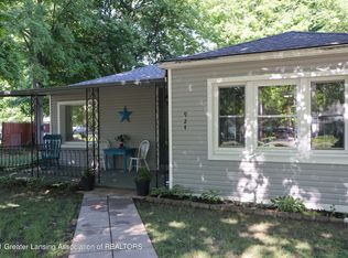 924 N Sheldon St, Charlotte, MI