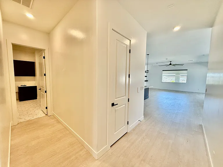 3714 S McKenzie Ln — Photo 23