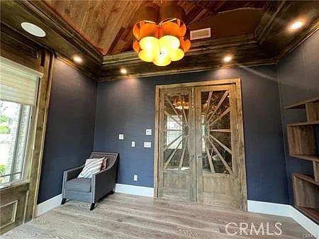 530 Drake Rd — Photo 22