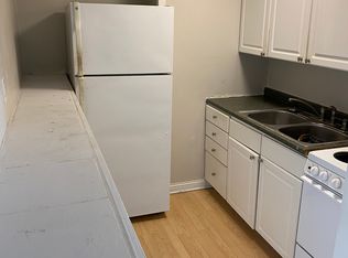 208 S Main St APT B, Sheridan, IN 46069