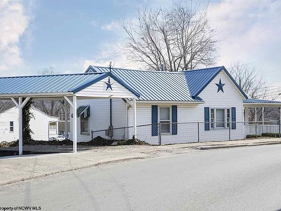 560 Haymond Hwy Clarksburg Wv 26301 Mls 10136533 Zillow