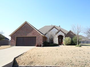 2933 Willow Ridge Cir, Granbury, TX 76049