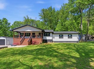 597 Herrington Haven Rd, Lancaster, KY 40444