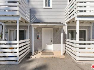 14721 Sylvan St #5, Van Nuys, CA 91411