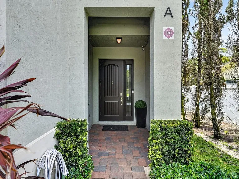 1950 Juno Landing Ln — Photo 14