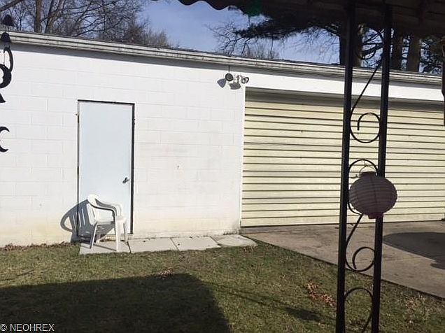 2nd image of 787 Lindsay Ave