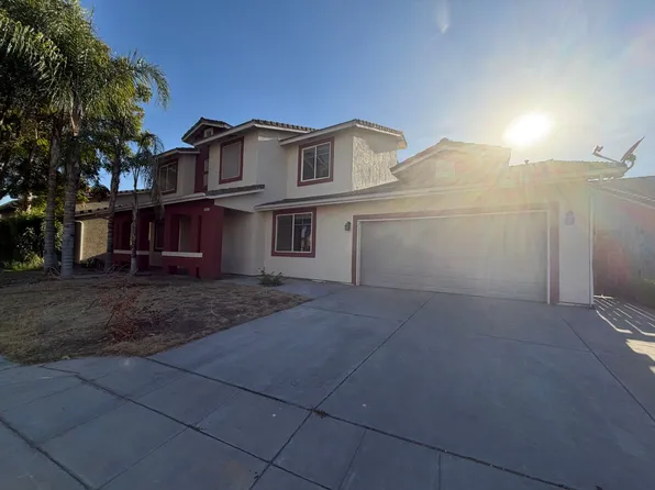 2432 S Duke Ave, Fresno, CA 93727