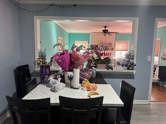3rd image of 383 Lowery Dr