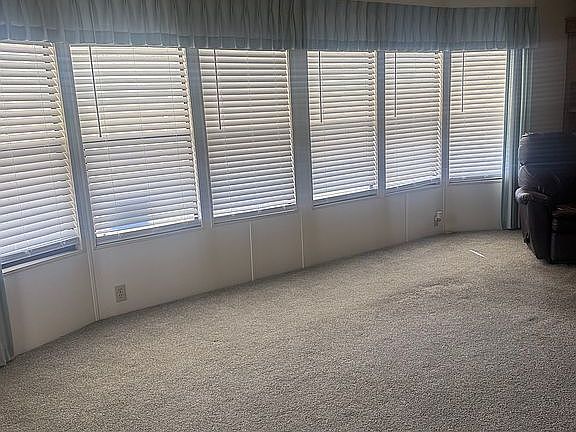 4th image of 464 Boone Ave