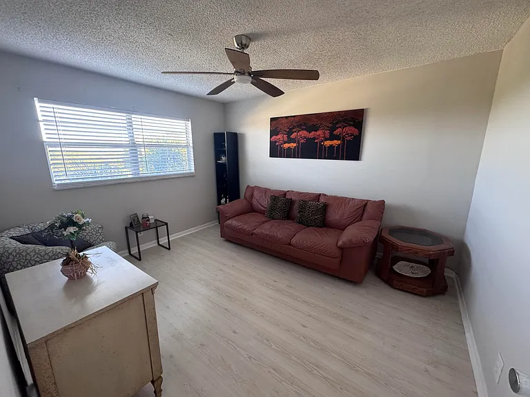 300 NE 26th Ave #4030 — Photo 11