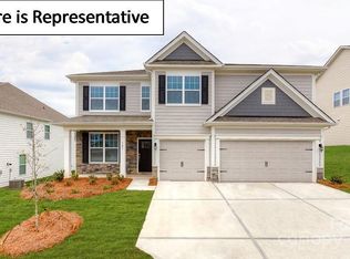 7015 Sylvan Retreat Dr, Denver, NC 28037