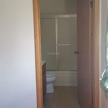 3rd image of 4270 Rollingstone Dr #0