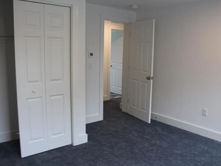 349 Jersey Hts #1 — Photo 16