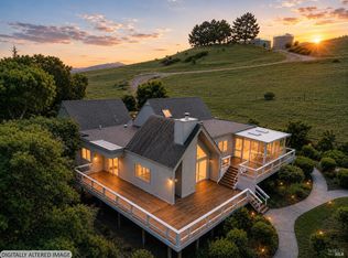 21330 Via Colombard, Sonoma, CA 95476