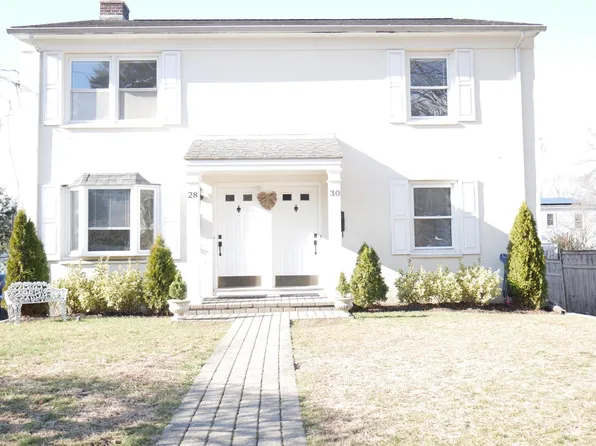 32 Westview Ave, Rye Brook, NY 10573