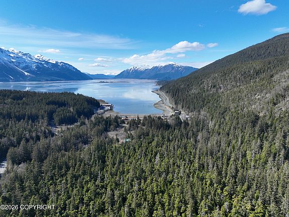 4th image of Nhn Mud Bay