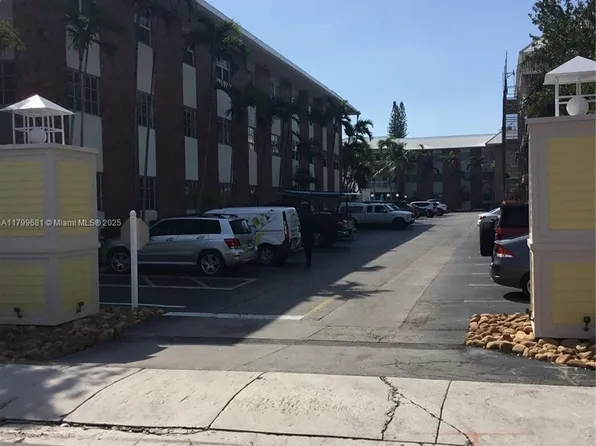 2424 SE 17th Cswy #311B, Fort Lauderdale, FL 33316