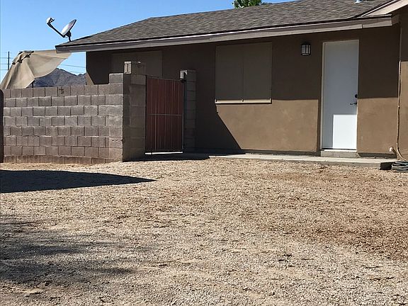 5th image of 1612 N 202nd Ave