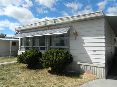 2nd image of 1451 1/2 Matlick Ln