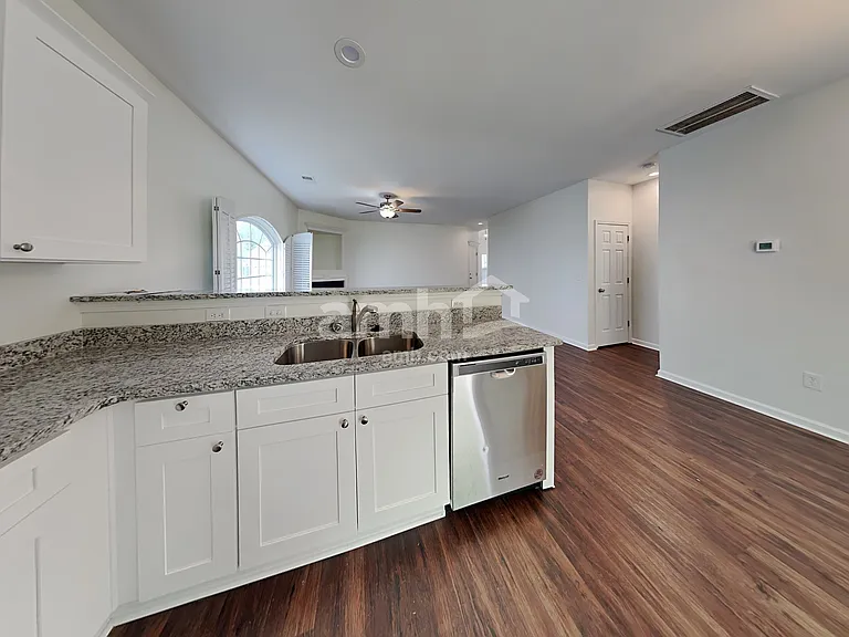139 Pin Oak Ct — Photo 4
