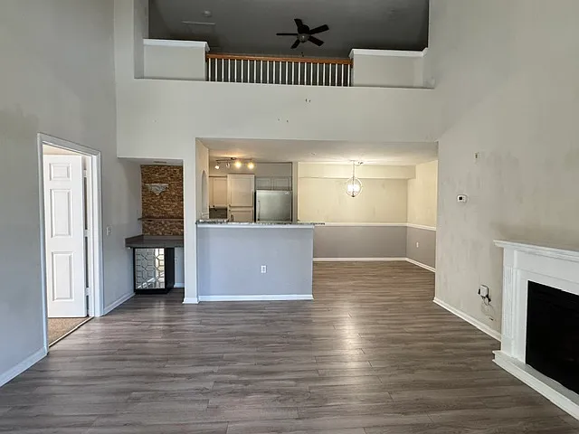 2 bed, 1285 sqft, $1,795 — Photo 1
