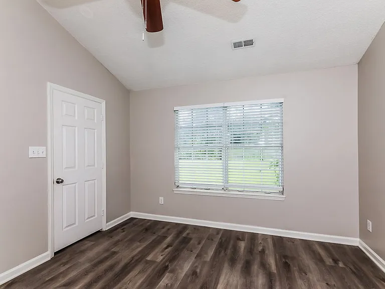 9922 Patrick Springs Ct — Photo 9