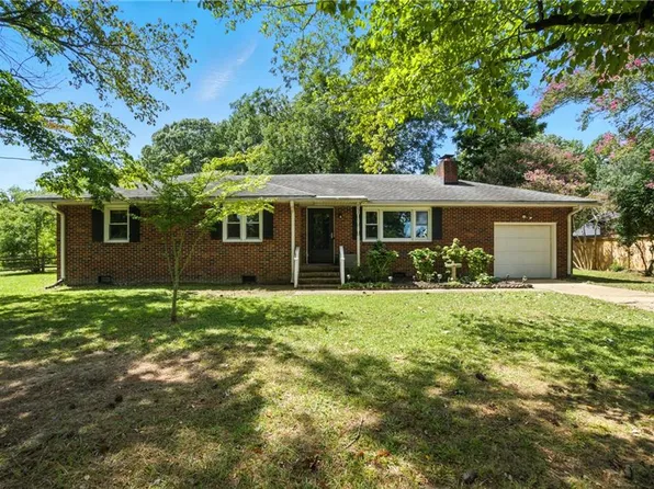 2632 Smithson Dr, Chesapeake, VA 23322