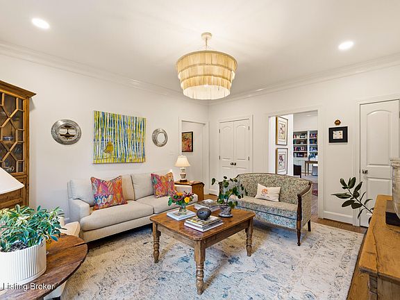 5th image of 1618 Two Springs Pl