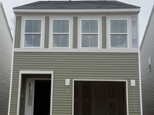 320 Tartan Rd, Hopkins, SC 29209