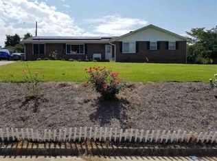 102 N Lanford Rd, Spartanburg, SC 29301