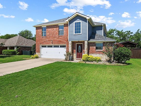 4th image of 121 Sunset Ln